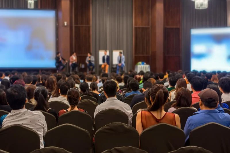 Séminaire, conférence ou lancement de produit